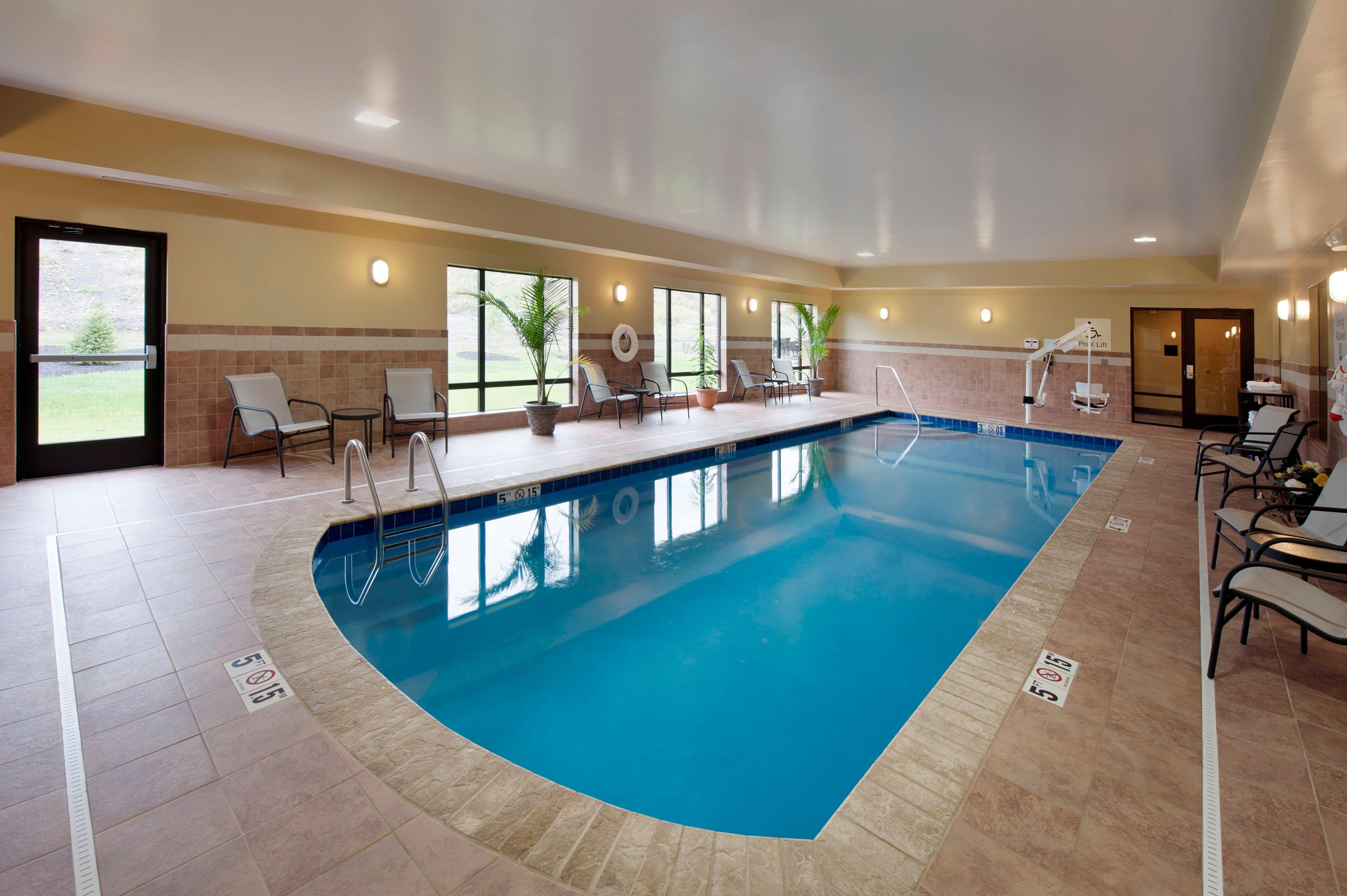 Holiday Inn Express Hotel & Suites Clearfield By Ihg Екстериор снимка